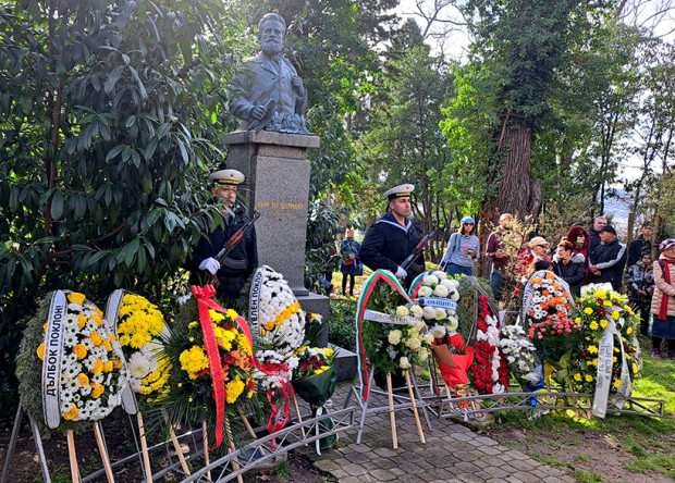 Денят на Ботев и на загиналите за свободата и независимостта