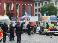 Нападение с нож в Германия: Мъж е прострелян, след като е ранил полицай по време на крайнодясно събитие в Манхайм