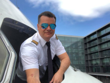 Четвъртокласник от Пловдив впечатли единствения български капитан в една най-големите авиокомпании в света