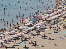 Готови ли са плажовете да посрещнат туристите?