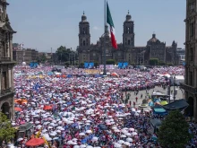 "Най-кървавите избори": 37 кандидата са убити, докато Клаудия Шейнбаум е на път да стане първата жена президент на Мексико