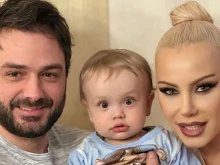 Детето на Камелия се оказа нейно копие