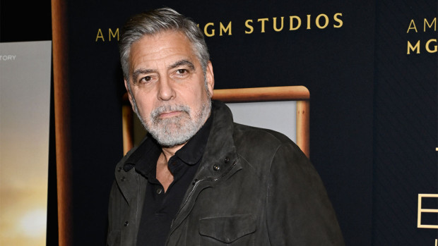 Американският актьор Джордж Клуни отрече организацията за защита на човешките