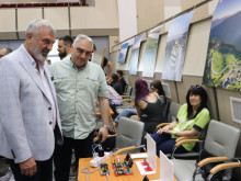 Младите учени представиха своите разработки на осмото иновативно експо в Русенския университет 
