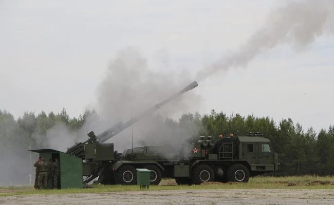 Новите скорострелни руски САУ "Малва" са забелязани в Украйна, експерт посочи предимствата им