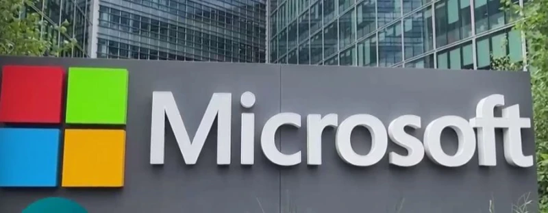 Технологичните гиганти Microsoft и Google съкращават служители
