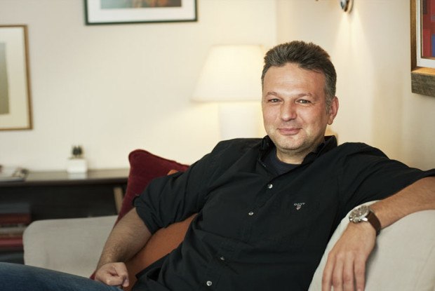 Николай Стефанов Дойнов е едно от най разпознаваемите лица на българската