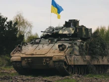 Forbes: Украинските Bradley громят тежко руските БМП, САЩ може да изпратят още хиляди такива машини на Киев