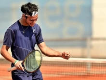 Антъни Генов е полуфиналист на силен тенис турнир във Франция