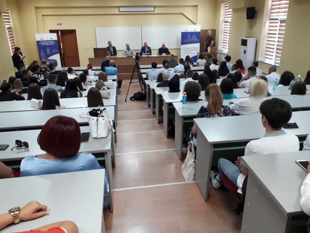 TD Първа открита среща на посланика на Чешката република в България