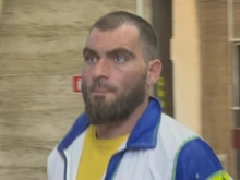 Мъж нахлу със 17-сантиметров нож в хипермаркет в Пловдив