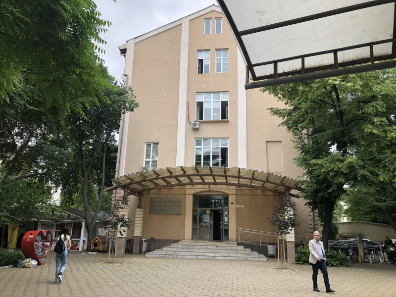 Увеличават таксите за студенти и докторанти
