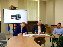 В Деня на екологията община Асеновград подписа договор за закупуването на електробуси