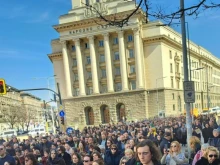 "Тренд": ГЕРБ остава лидер с двуцифрена преднина, три партии в люта битка за второто място