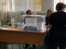 Жителите на Великотърновска област гласуват в 416 секции днес
