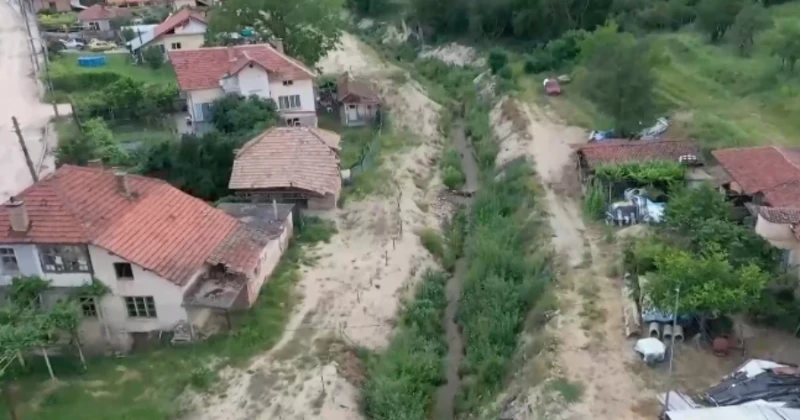 В едно от наводнените карловски села хората не искат да гласуват