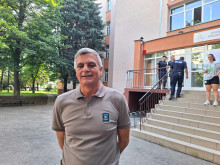 Стефан Янев гласува за развитието на България