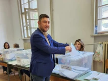 Карлос Контрера: Тотален провал с машинното гласуване! Хаос, цирк и розово-лилав погром