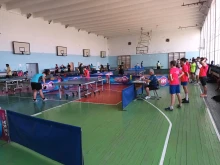 Над 100 спортисти се включиха във финалното състезание от ученическите спортни игри по тенис на маса в Ямбол