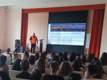 Софийски ученици присъстваха на открит урок на тема "Жп релсите не са място за игри и снимки"