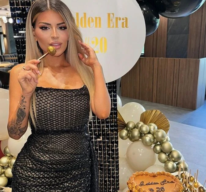 Най-младата певица в "Пайнер" стана на 20