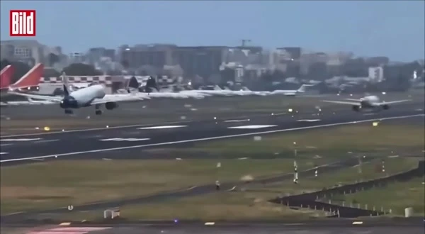 Два самолета избегнаха по чудо сблъсък на пистата в Мумбай