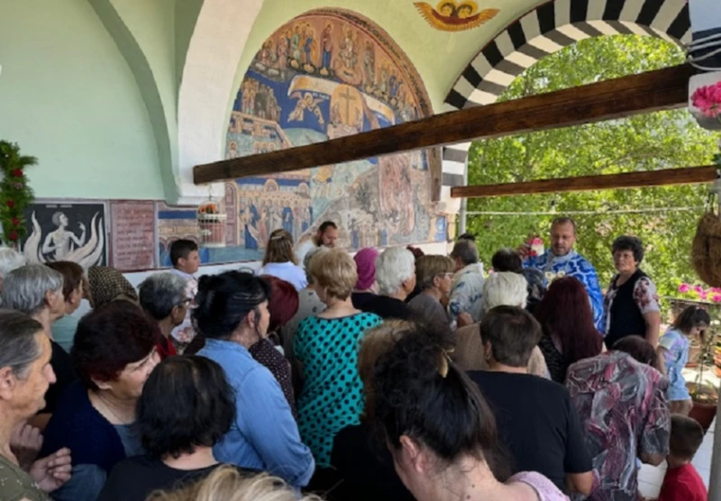 160 години църквата в село Сапарево пази православната вяра  
