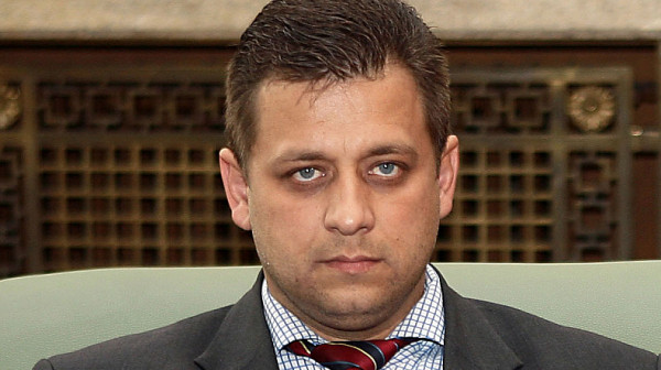 Лидерът на Величие Николай Марков съобщи че е атакуван по
