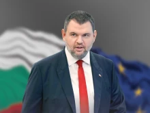 Пеевски обвини Радев, че иска да предаде България на Путин и поиска стабилно правителство