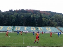 Бистрят бъдещето на футбола в Кюстендил