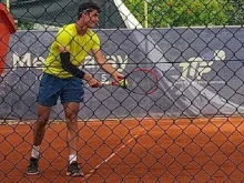 Динко Динев се класира за втори кръг на турнир по тенис в Сърбия