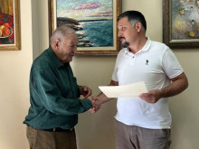 Легендарният Димитър Пенев гостува на кмета на столичния район "Изгрев"