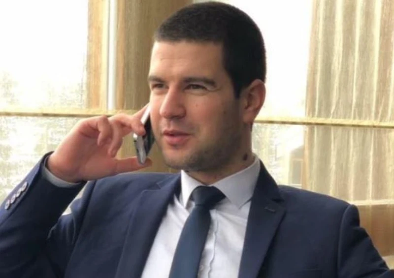 Водач на листите на "Величие" в Смолян се отказа от депутатското място заради жена си