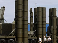 BI: Русия разполага експерименталните С-500 в Крим, Украйна засилва "лова" на ПВО