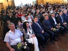 Областният управител пожела успешна реализация на абсолвентите от филиала на ВСУ "Черноризец Храбър" в Смолян