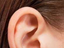 Каква е разликата между ухото на плувеца и ушната инфекция?