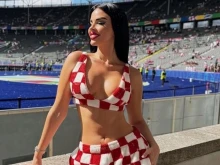 Ивана се завърна с изрязано шахматно потниче