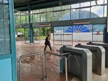 Поройният дъжд наводни станция на метрото в София