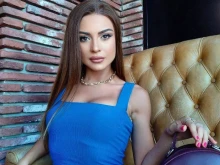 Криси след "Ергенът" стана неузнаваема