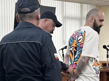 Пострадал от автокрадец: Влачи ме 20-30 метра по пътя. Имах чувството, че ще умра