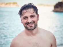 Александър Сано показа къде ще живее в следващите два месеца