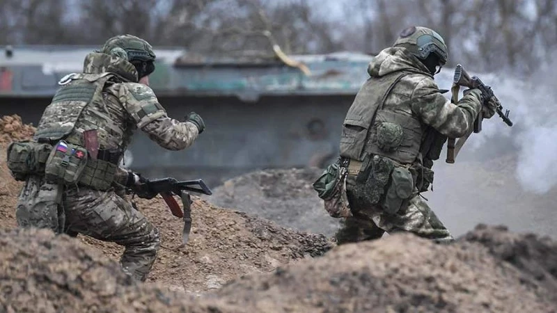 Британското разузнаване: Руските войски са на път да прекъснат важен логистичен маршрут на ВСУ