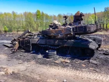 Forbes: Руснаците твърдят, че Т-90М "Пробив" е оцелял след удар с Javelin, но анализатори предполагат неизправност