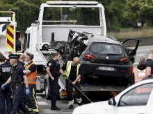 7 загинали при верижна катастрофа във Франция