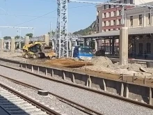 Възстановяват въздушния мост до Централна гара, правят пасарелка и на Сточна