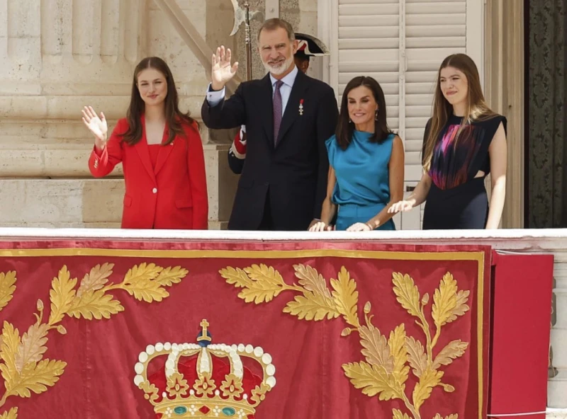 Испанският крал Фелипе VI празнува десетата годишнина от управлението си