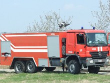 Сметовоз горя вчера в Пловдив, пожарът увреди и съседните автомобили