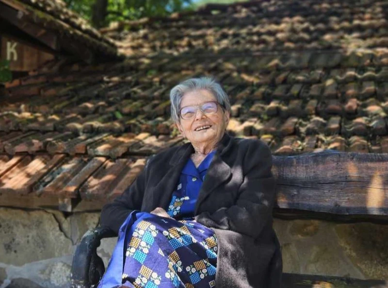 Плевен си има столетница: Величка Гошева отбеляза 100 години