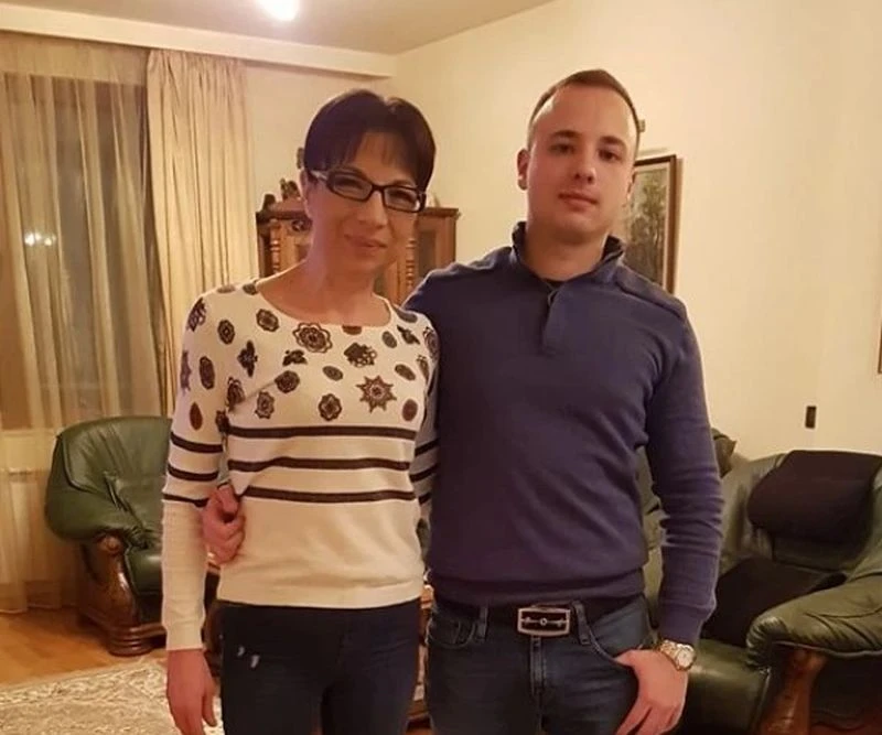 Цветанка Ризова защити сина си от хорския хейт
