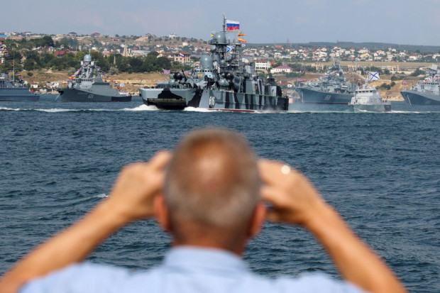 ロシア艦隊は壊滅したわけではなく、黒海に60隻の戦闘艦隊を擁している。